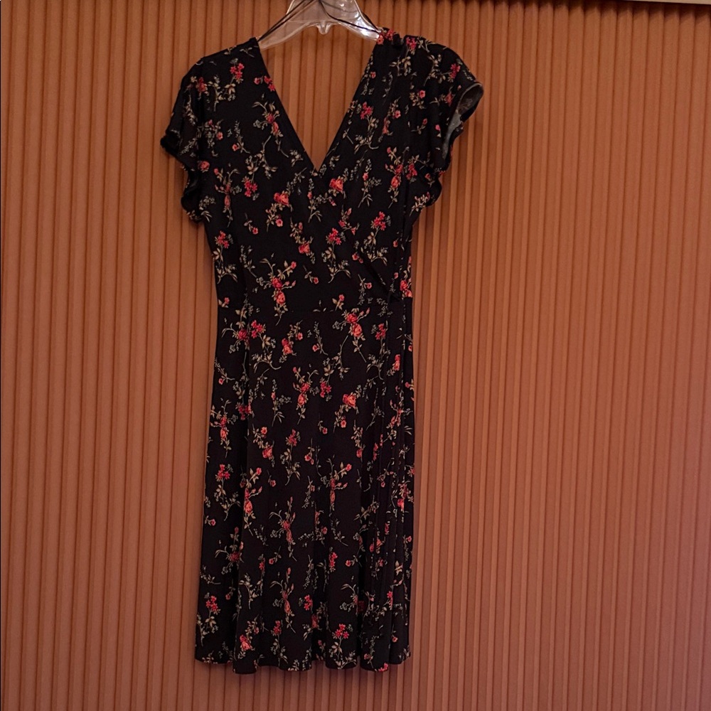 Kaileigh Black and Red Floral Midi Dress